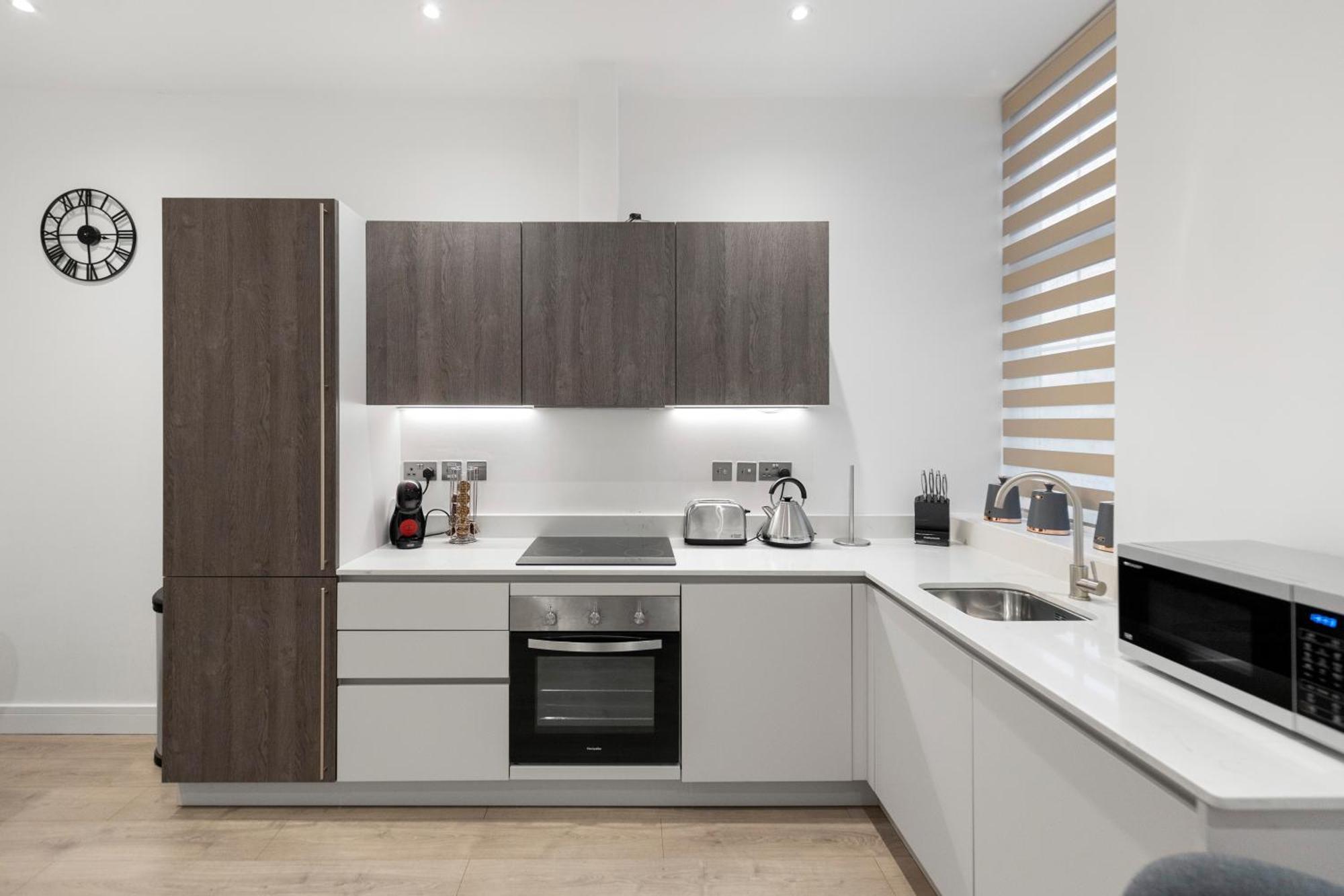 Welcoming And Spacious Apartment- Excellent Location ロンドン エクステリア 写真
